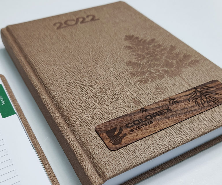 Kalendarz Wood