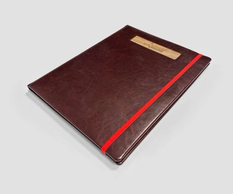 Notes A4 z barwionymi brzegami