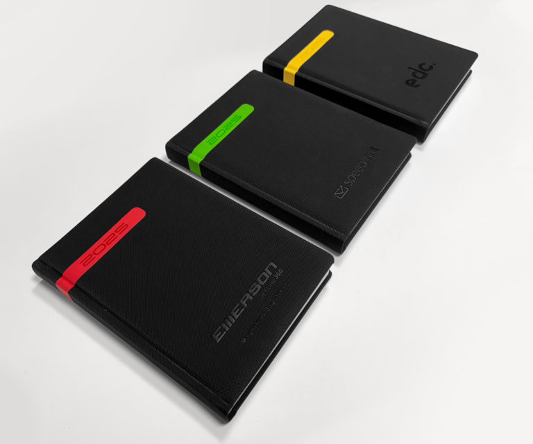 Kalendarz książkowy z łączoną okładką